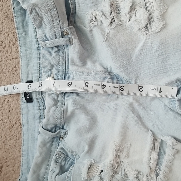 Rue 21 Distressed Denim Shorts - Picture 7 of 13